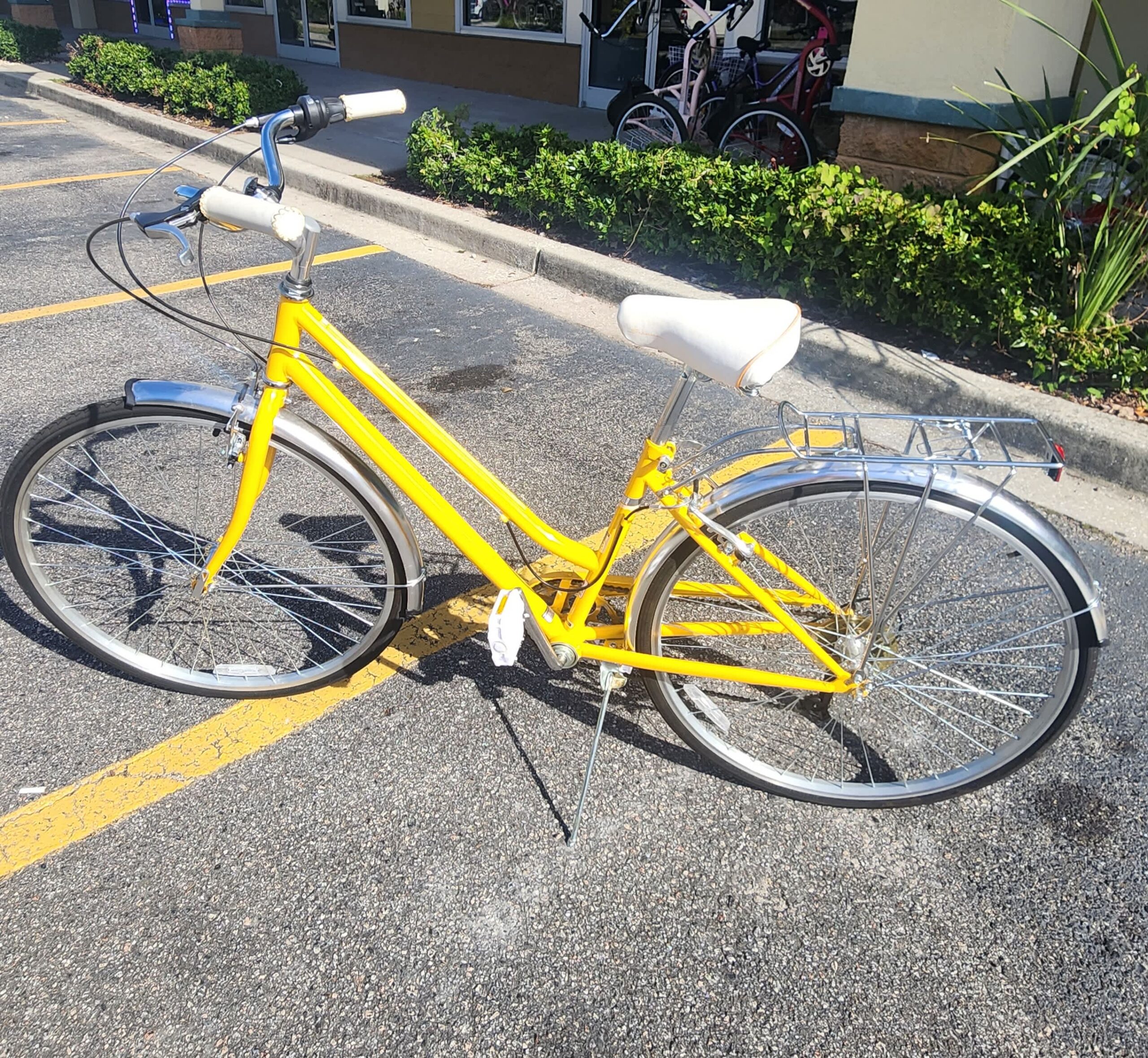 Consignment Schwinn Wayfarer 7 Speed Hybrid Bike, 700c wheels Reference #20396 - Image 3