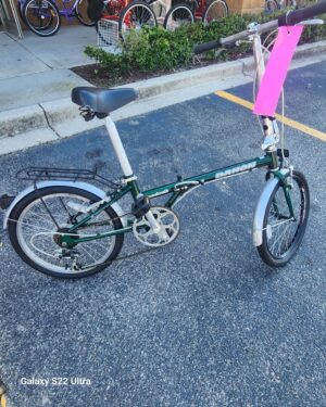 Consignment Dahon Boardwalk 7 Speed Green