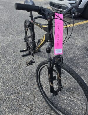 Consignment Specialized HardRock