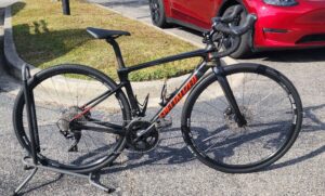 Consignment Specialized Roubaix 2019 Road Bike Reference # 20490