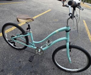 Trek Pure 7sp Aqua Reference # 20696