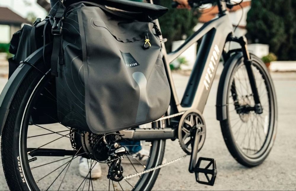 Aventon * Level 4 REC Step-Through Ebike Large Glacier Mint - Image 3