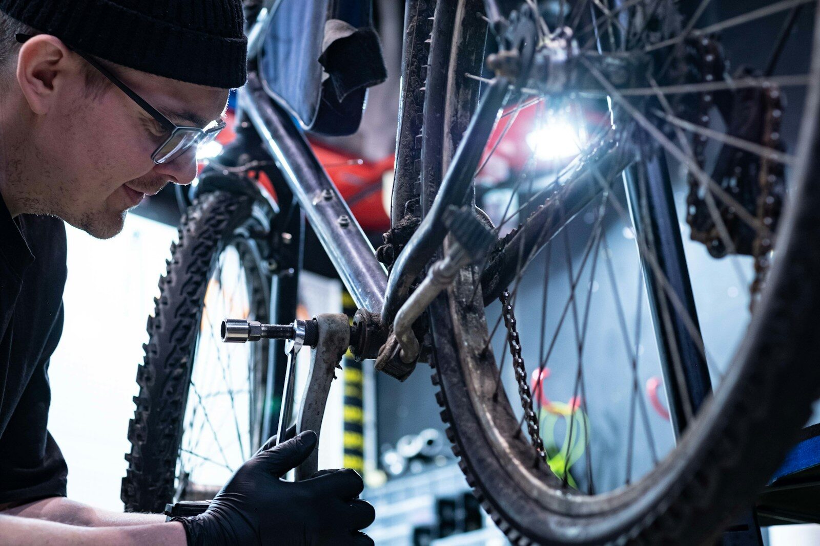 Photo by Anton Savinov bike repair