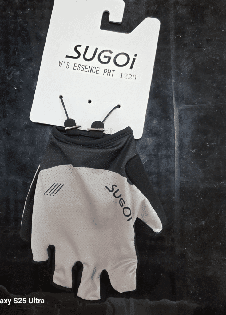 Sugoi womens revolution med gloves