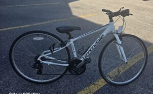 Cannondale Quick 5 Hybrid Bike
