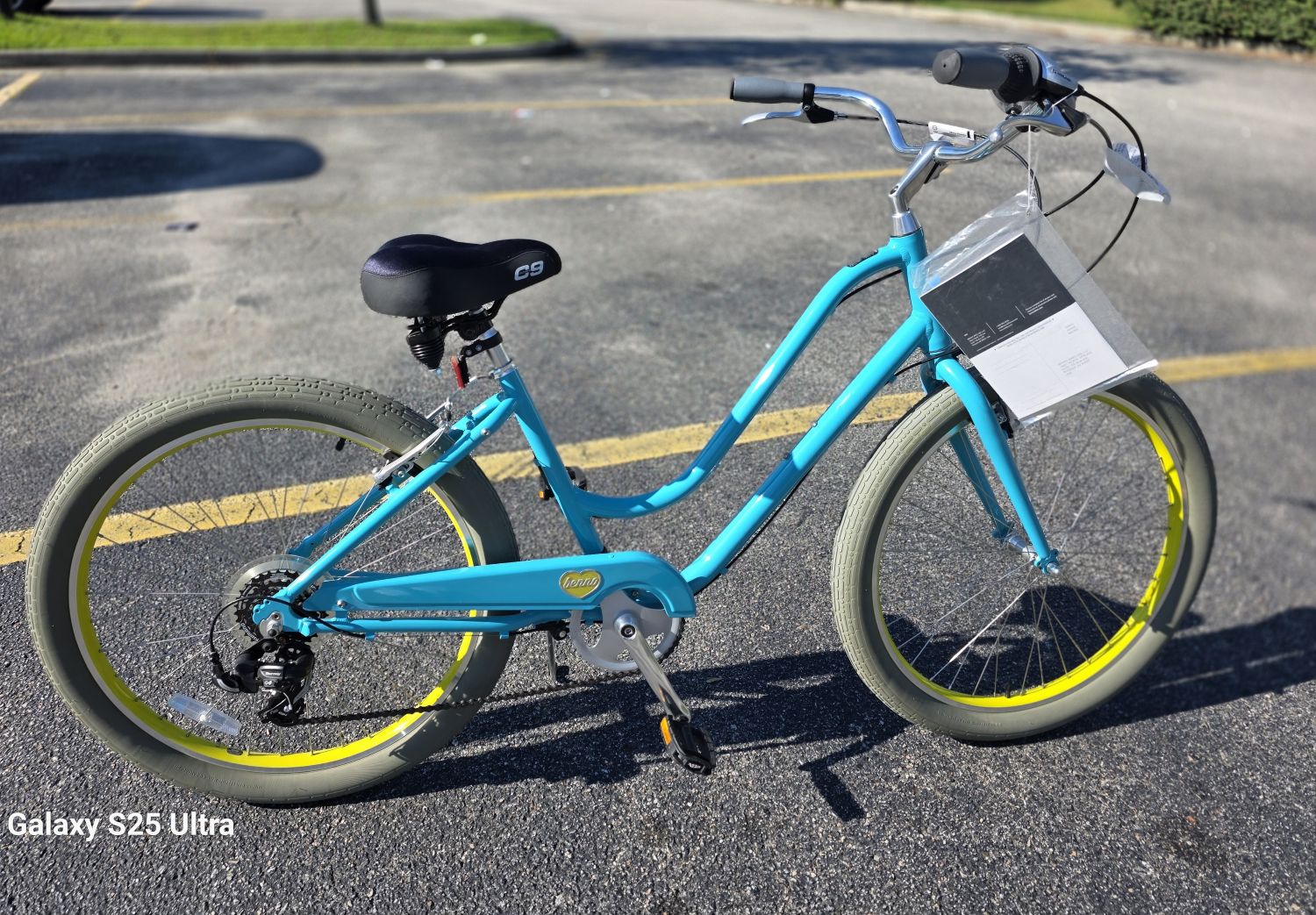 Benno Teal Cruiser Bike - Image 3
